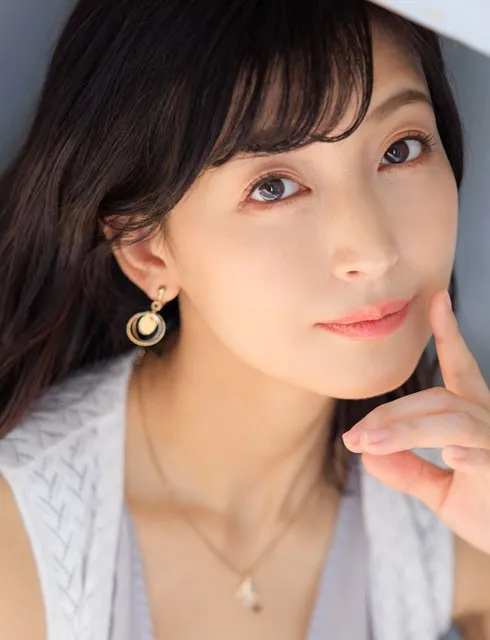 电视剧《长街灯火》海报